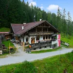 Holiday home In Stubaital By Slope & Sauna *