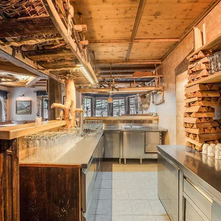 Quaint Alpine Hut In The Stubaital With Sauna * Neustift im Stubaital
